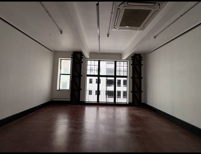 127M² OFFICE TO LET IN CAPE TOWN CITY CENTRE
